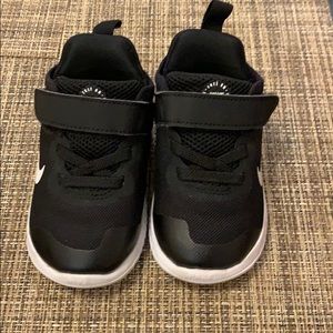 Nike toddler shoes